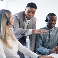 Customer Management Training: A Neutral Overview of Concepts, Structures, and Operational Context