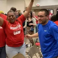 Volkswagen Workers in Tennessee Secure Landmark Union Deal