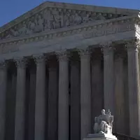 Supreme Court Intervenes in New York Redistricting, Favoring GOP