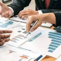 Financial Analysis Training: Principles, Analytical Models, and Decision-Making Frameworks