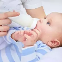 Comprehensive Guide to Bottle-Feeding Your Baby