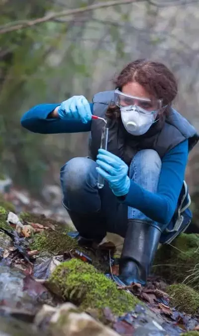 Climate Science Programs: Preparing Professionals to Address Global Climate Challenges