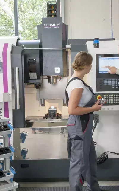 Numerical Control Technology Training: Principles, Curriculum Structure, and Industry Context